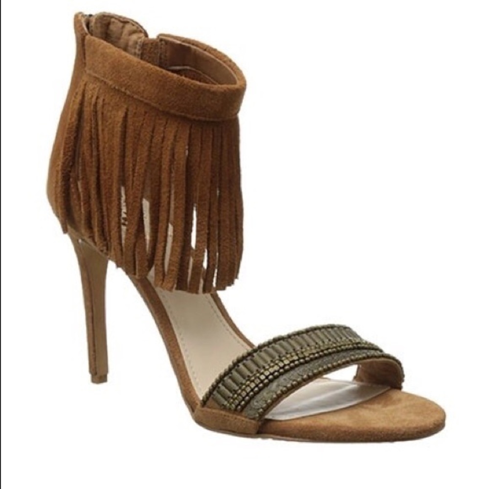 Vince Camuto Fringe Heels size 7.5 - Picture 7 of 7